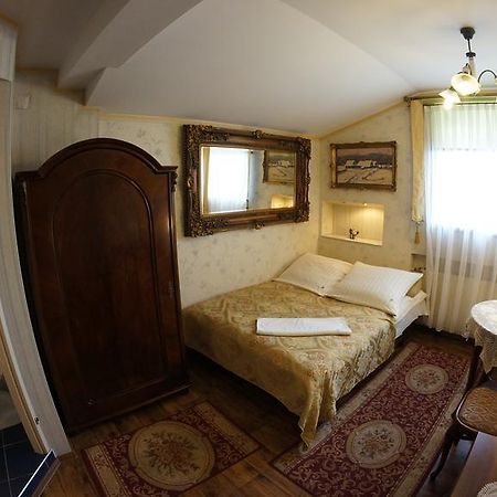 Florian Budget Rooms Краков Экстерьер фото