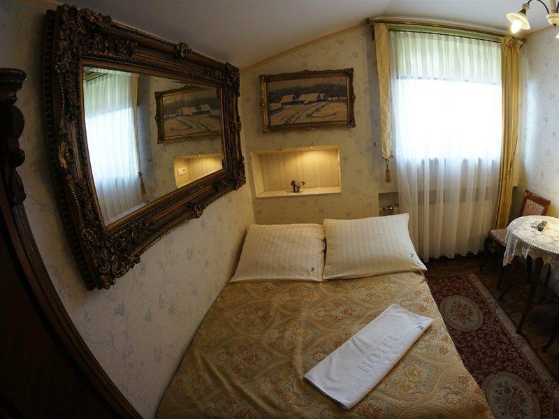 Florian Budget Rooms Краков Экстерьер фото