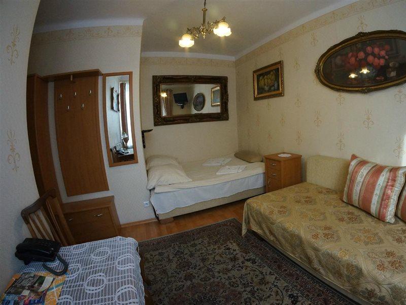 Florian Budget Rooms Краков Экстерьер фото