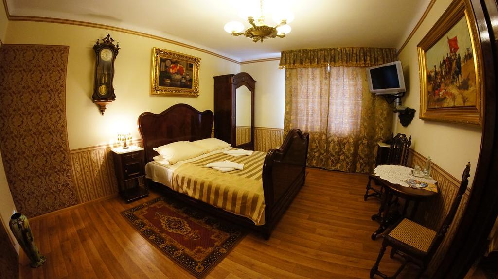 Florian Budget Rooms Краков Экстерьер фото
