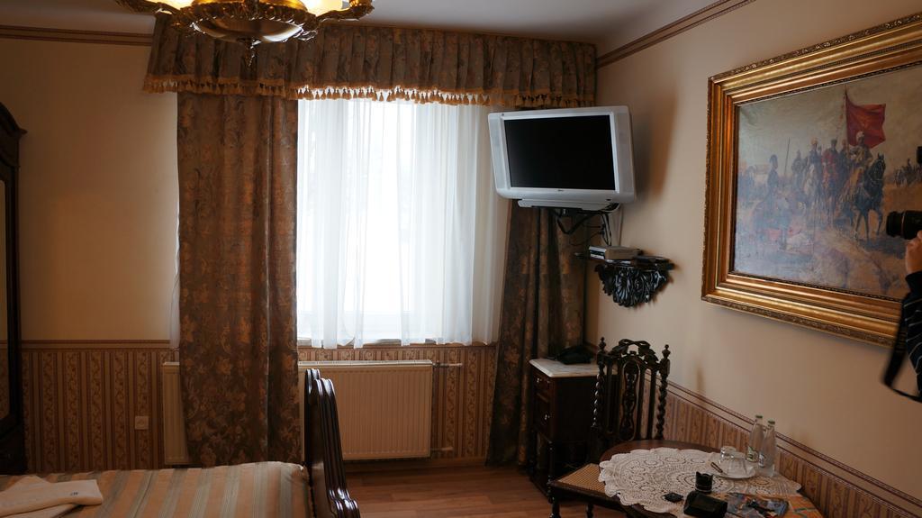 Florian Budget Rooms Краков Экстерьер фото