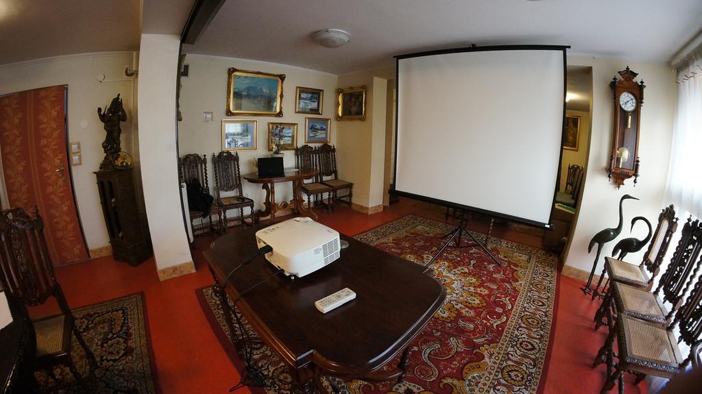 Florian Budget Rooms Краков Экстерьер фото