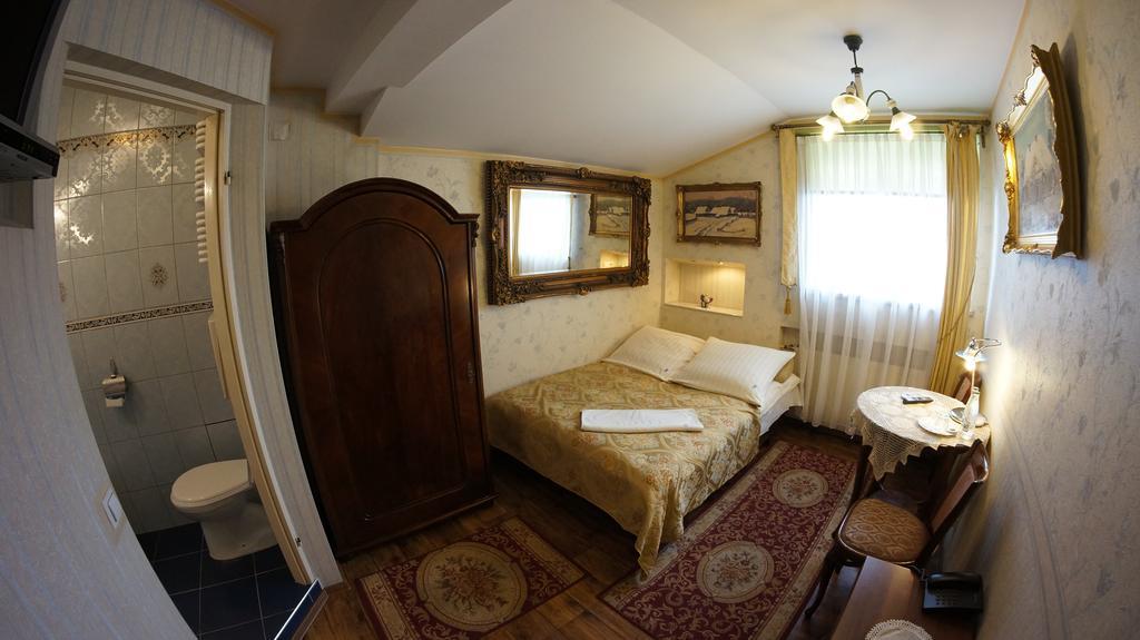 Florian Budget Rooms Краков Экстерьер фото